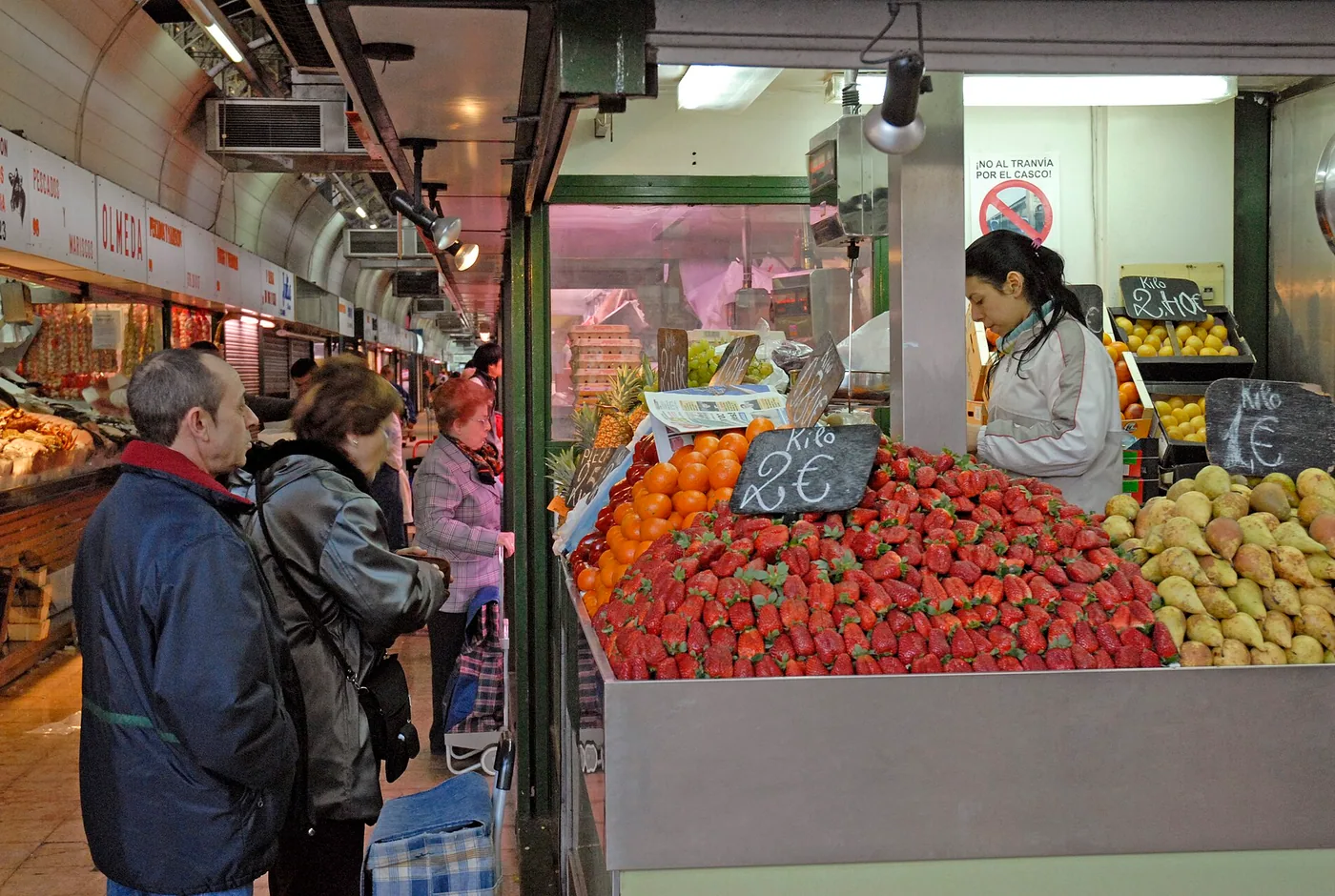 Interior de hierro y cristal del Mercado Central